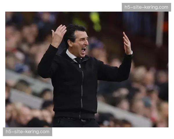 深度复盘埃梅里维拉战术体系 弹性防守与高效反击 深度复盘埃梅里维拉战术体系 弹性防守与高效反击